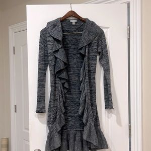 Neumann Marcus long sweater for fun/ work… looks amazing with leggings